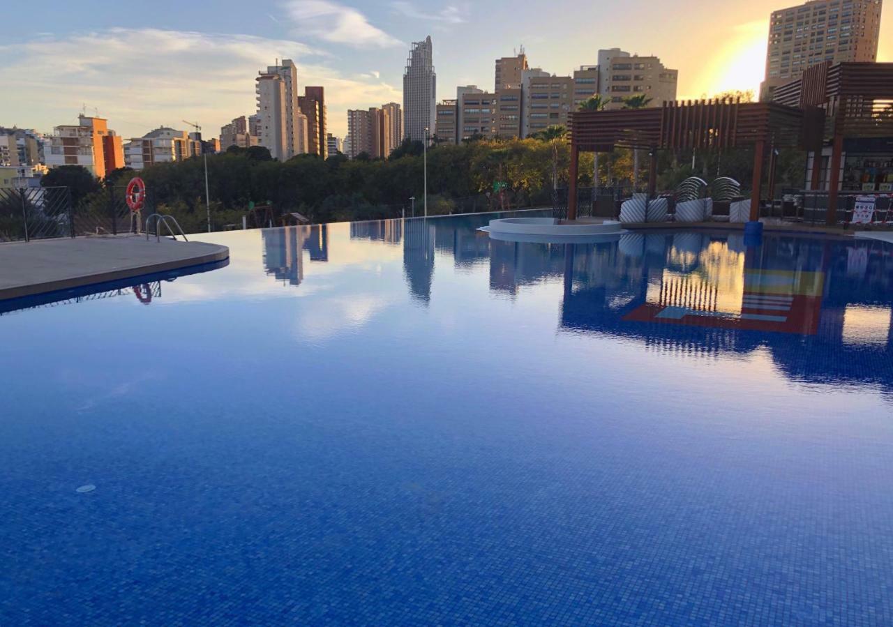 Sunset Drive Deluxe Benidorm Exterior foto